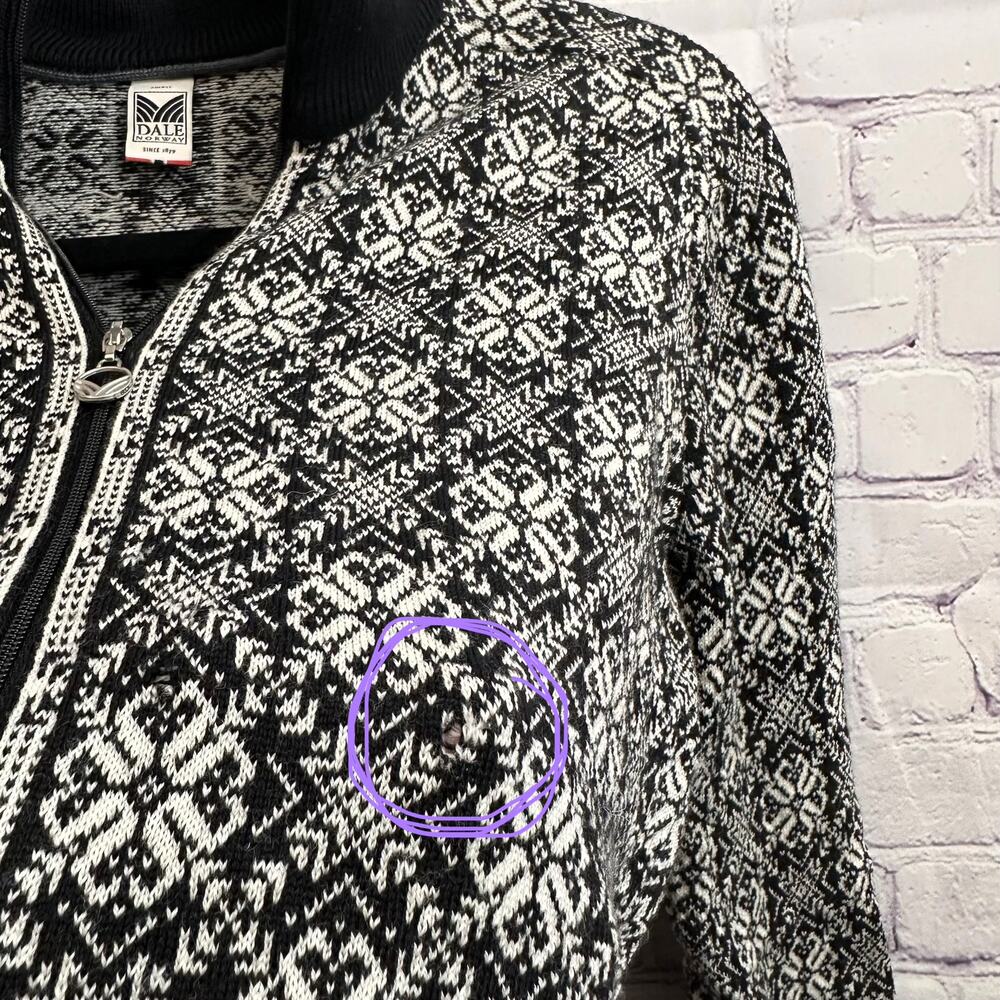 Dale of Norway Women's Frida Jacket Sweater Full Zip Black & White Small FLAWED - Picture 8 of 16